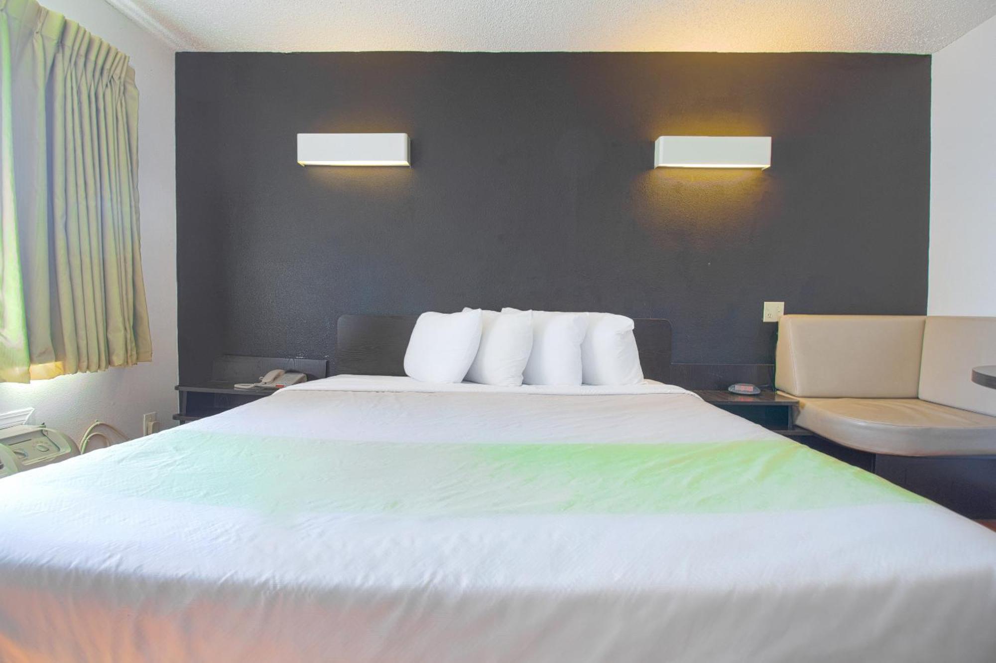 Hotel Extended Airport By Oyo Oklahoma City