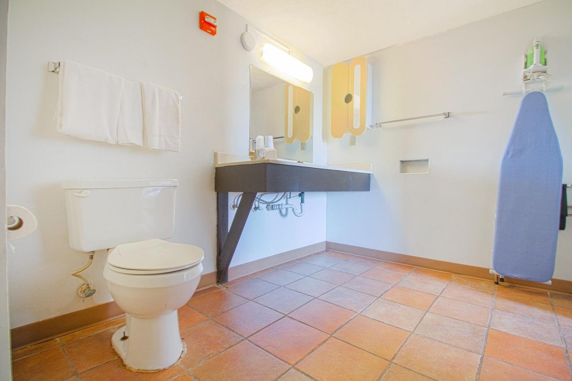 Hotel Extended Airport By Oyo Oklahoma City
