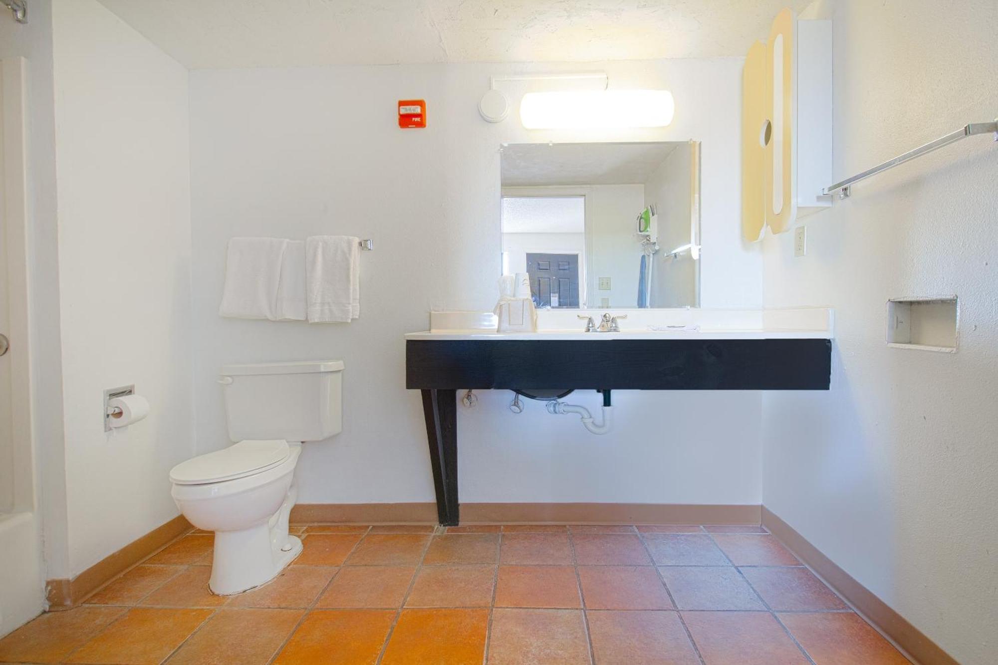 Hotel Extended Airport By Oyo Oklahoma City